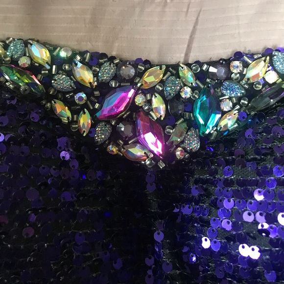 Homecoming or prom dress - Picture 4 of 6